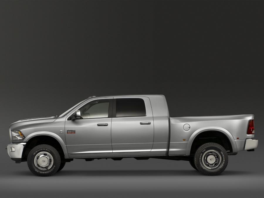  Dodge Ram 3500 Heavy Duty Mega Cab 2009 года  (фото 12 из 21)